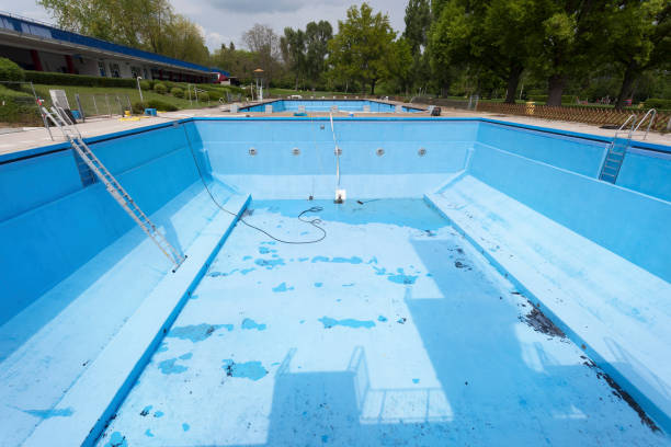 Best Commercial water damage restoration  in Algood, TN